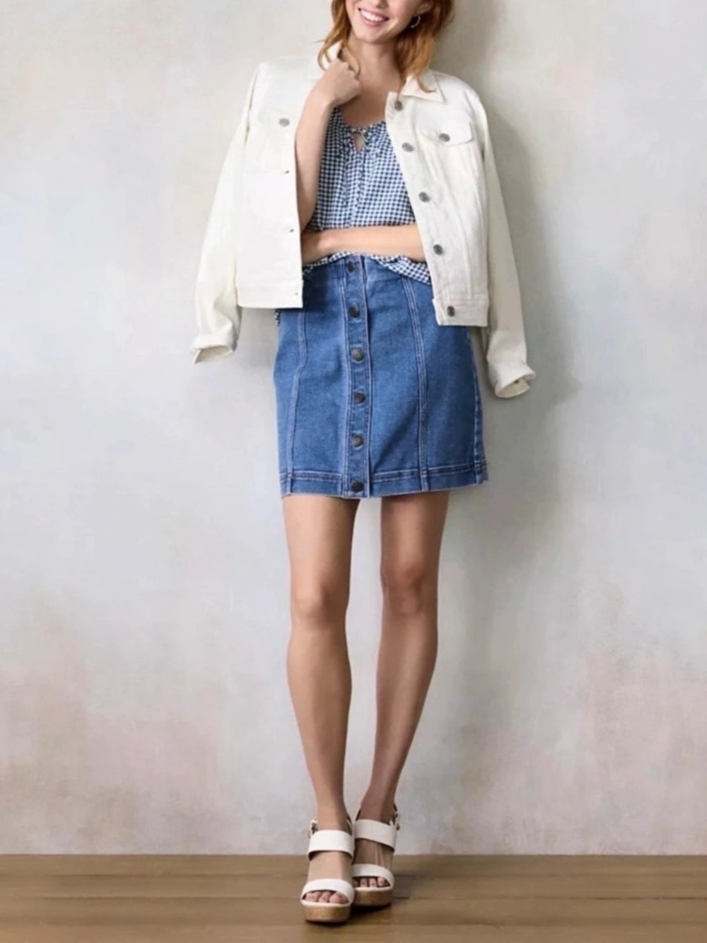 NWT LC Lauren Conrad Denim Button-Front A-Line Mini Skirt. Size XS